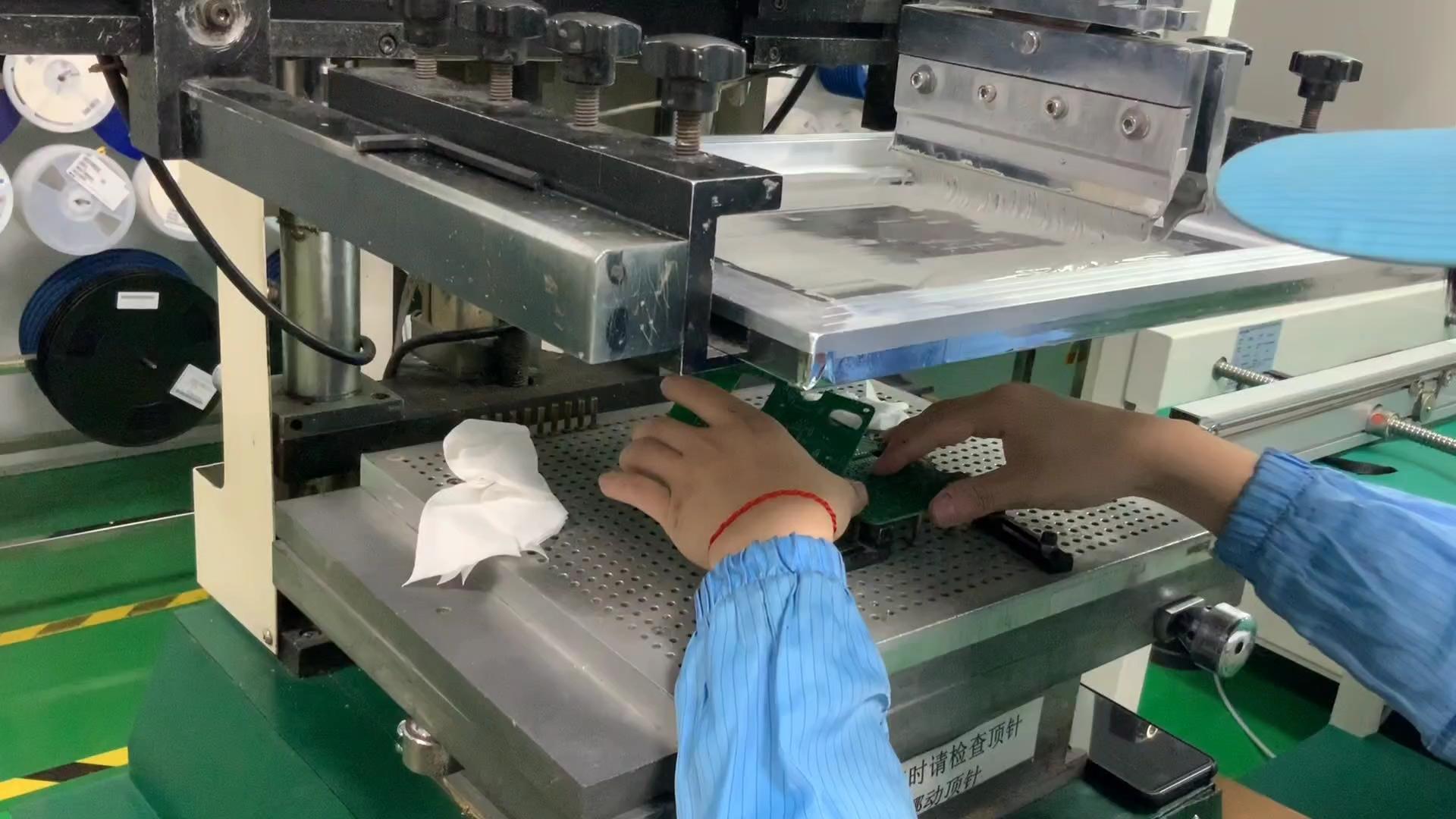 淺談焊錫膏回流焊生產工藝流程及要求