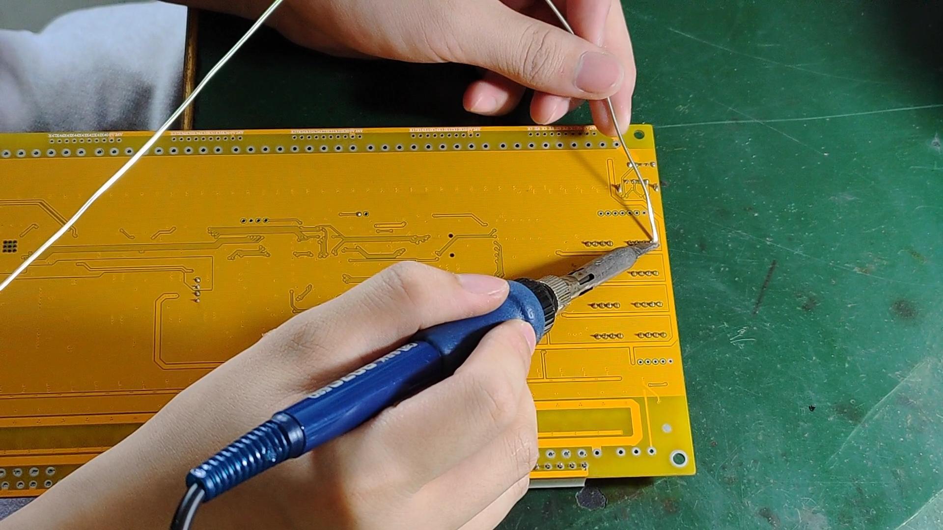 實(shí)芯焊錫絲焊接時(shí)的注意要點(diǎn)